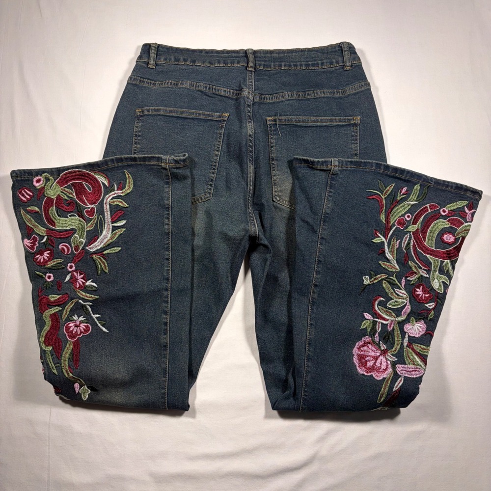 Romwe Floral Embroidered Flare Jeans Medium Wash Boho Bell Bottoms Womens 0XL